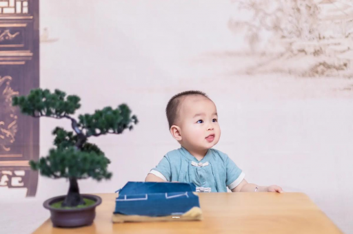 衡阳月子里宝宝湿疹怎么办